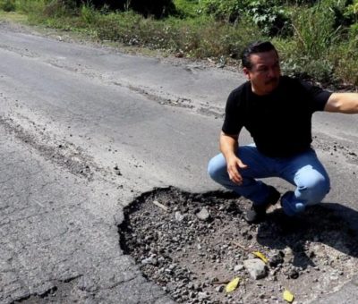 Tras supervisar problemática de baches,  regidor “Chamuco” Anguiano llama a edil a dar solución