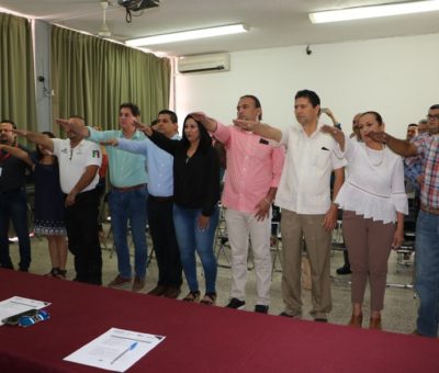 Toma protesta Elías Lozano como presidente del comité municipal de Salud en Tecomán