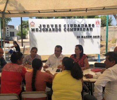 Alcalde atiende a 35 familias de la colonia Solidaridad, en el Jueves Ciudadano
