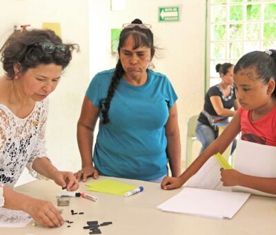 Imparten Taller de Arte y Pintura en colonia Mirador de la Cumbre II