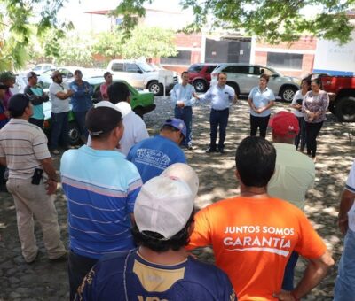 Felipe Cruz visita a trabajadores de servicios públicos e invita a servir mejor a los ciudadanos