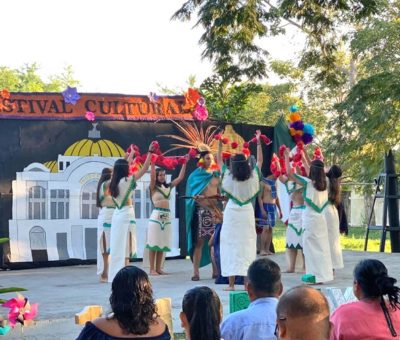 Realiza Bachillerato 27 festival cultural mexicano