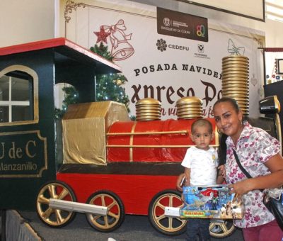 Expreso Polar, un viaje navideño a la felicidad, llegó a Manzanillo