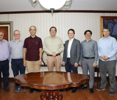 Visita a rector fundador de Strategy613 y asesor financiero internacional