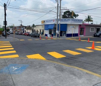 Además del mejoramiento de 50 calles del municipio, también se avanza en señalización vial y peatonal
