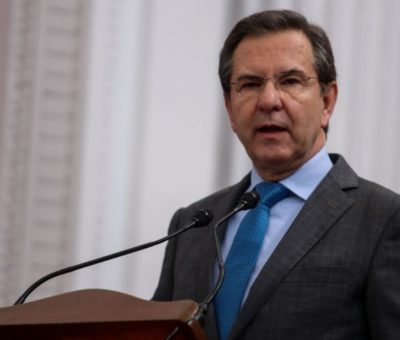 Esteban Moctezuma rinde protesta como nuevo embajador de México en EUA