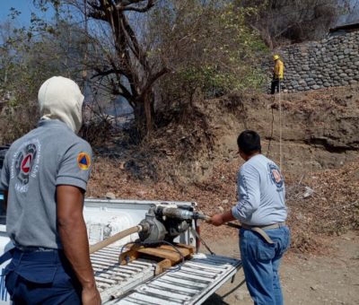 Atiende Protección Civil incendio en la colonia Lázaro Cárdenas