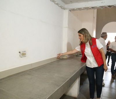 Concluye primer curso de pega piso promovido por Ayuntamiento de Colima y la CMIC