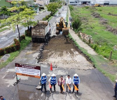 Con una inversión superior a 14 MDP, arranca obra pavimentación de la Avenida Halcones