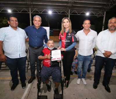 Ayuntamiento de Colima reconoce trayectoria de Rubén Velázquez “El Guapo”