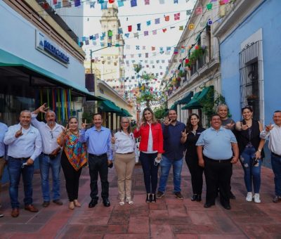 Ayuntamiento de Colima embellece centro con arte de niñas y niños con sordoceguera