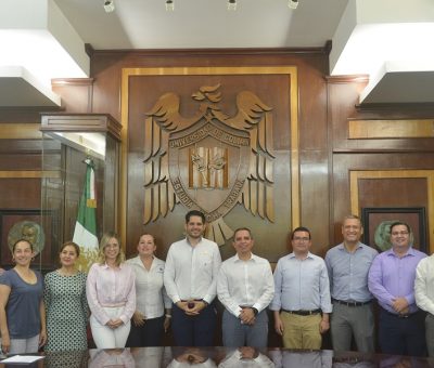 Buscan Coparmex Colima y UdeC trabajar por un desarrollo incluyente