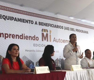 Capacita UdeC a 715 personas emprendedoras, en Manzanillo