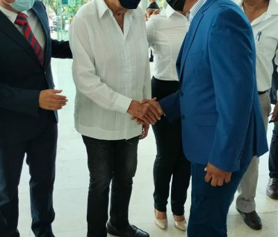 Entregan Mellada al Mérito Universitario al Ing. Cuauhtémoc Cárdenas, asiste el diputado Rigoberto García