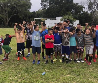 Gestiona Programa Lazos recursos para actividades culturales en Cofradía de Suchitlán