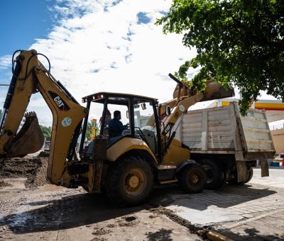 El Ayuntamiento de Manzanillo atiende daños ocasionados por Huracán “Lidia”