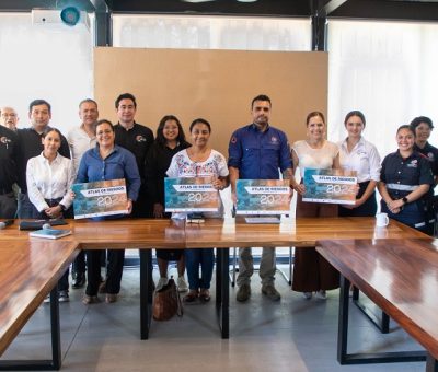 Griselda Martínez recibió el Atlas de Riesgos de Manzanillo