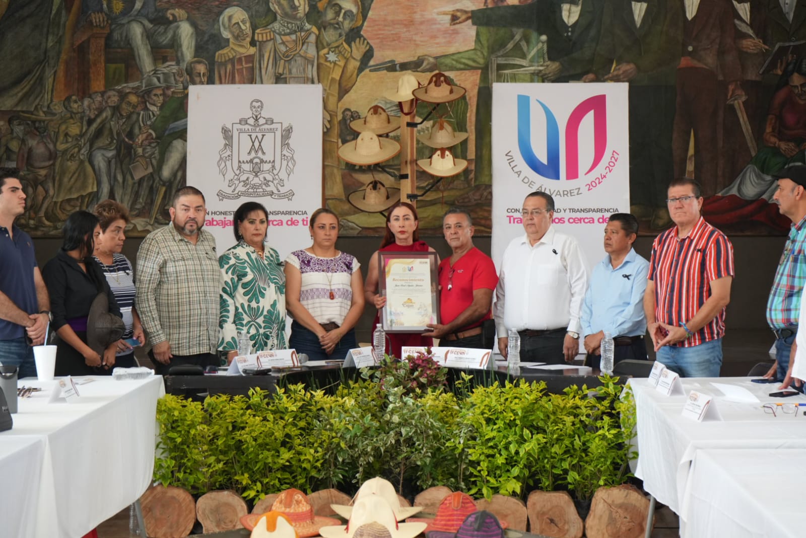 Piden declarar Patrimonio Cultural de la Villa al Sombrero de Cuatro Pedradas