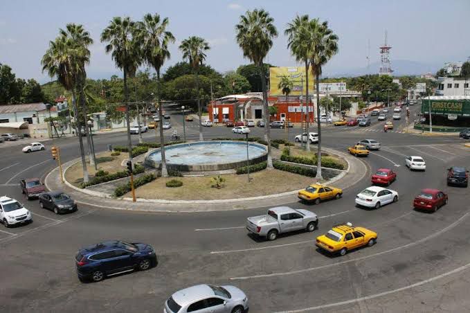 El presidente Riult Rivera, informó que la glorieta monumental fue renombrada como “Maestra Griselda Álvarez Ponce de León”