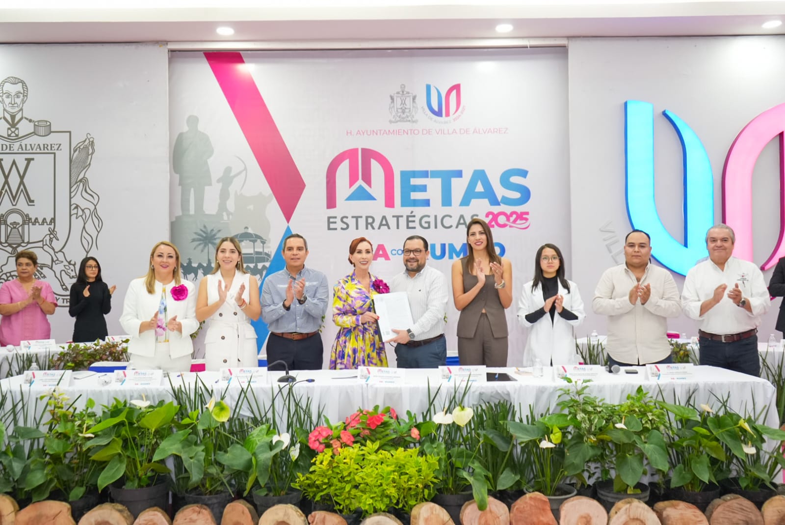 Presenta Tey Gutiérrez 408 Metas Estratégicas para el año 2025