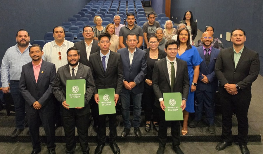 Se titulan jóvenes bachilleres con el método de Aplicaciones y Adaptaciones Tecnológicas