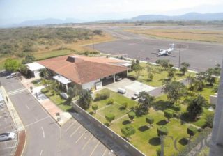 El aeropuerto de Colima repuntó en el movimiento de pasajeros