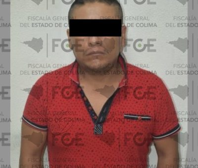 En cateo, cae narcomenudista de la Colonia Palma Real de Tecomán