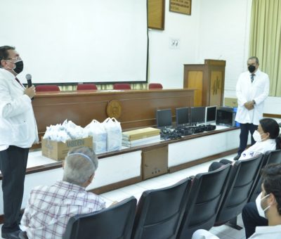 Entrega UdeC material de protección y computadoras a la Secretaría de Salud
