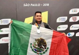 Un honor, entrar en el Muro del Deporte Colimense: C. Aburto