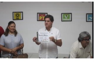 Elías Lozano seguirá pisoteando los principios de MORENA, acusan morenistas