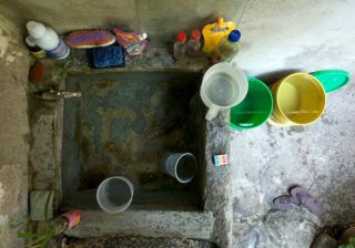 Atienden áreas de riesgo por dengue