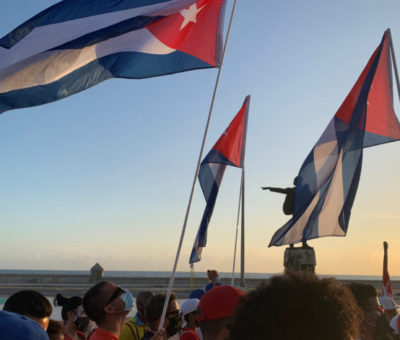 Salen a Cuba dos barcos con medicamentos, alimentos y gasolina que enviará México