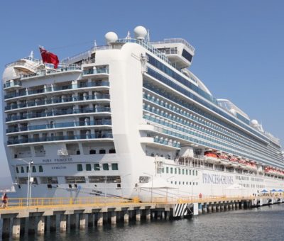 Ayuntamiento dio la bienvenida a turistas del Crucero Ruby Princess