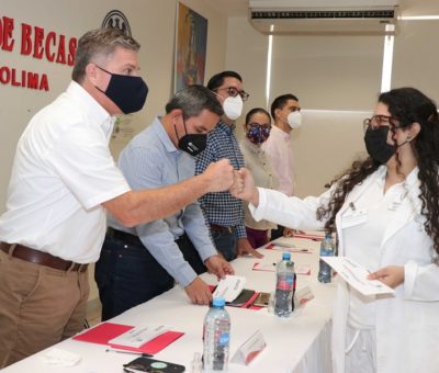 Debe educación formar en habilidades para el futuro: Francisco Brun