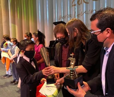 Destacan estudiantes de la Cátedra Dúo Petrof en competencias internacionales