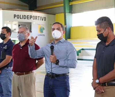 Conversa rector con deportistas universitarios destacados