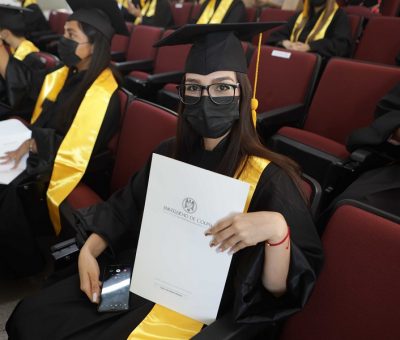 Entrega UdeC a la sociedad 29 nuevos profesionistas en nutrición