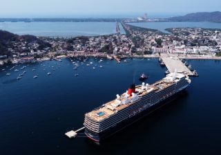 Llega a Manzanillo Crucero Queen Elizabeth
