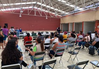 Entrega DIF Cuauhtémoc resultados de pruebas de Cervix