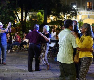 El dueto ‘Esencia Musical’ abre la agenda cultural del Ayuntamiento de Colima