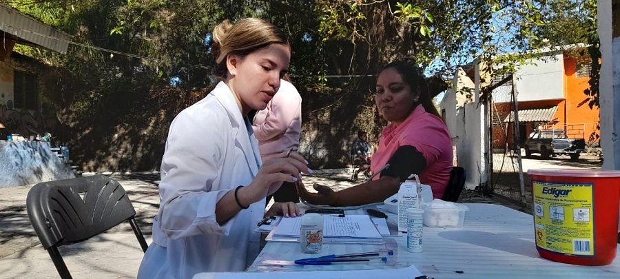 Programa Lazos realiza acciones de beneficio social este sábado, en Cofradía de Suchitlán