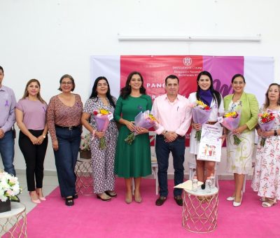 Realiza panel de mujeres destacadas,  en el Bachillerato 21 de Tecomán