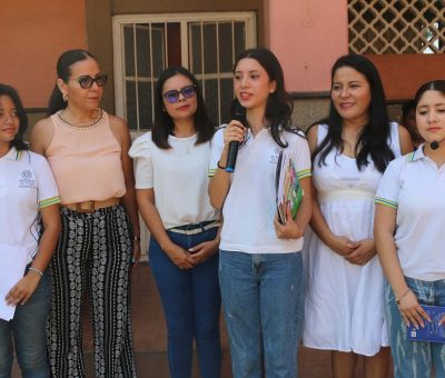 Llevan música y lecturas a casa hogar “Liborio Espinoza”