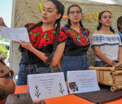 Presentan estudiantes de nutrición proyectos integradores para mejorar la salud