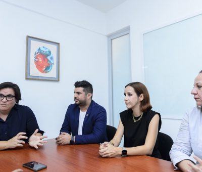 Docentes de bachillerato de la UdeC se capacitan en el Perimeter Institute de Canadá