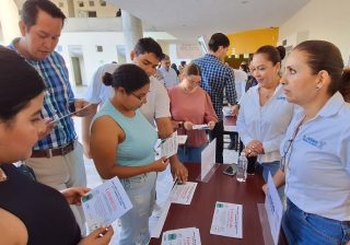 Realizan en Derecho Feria de Servicio Social y Práctica Profesional