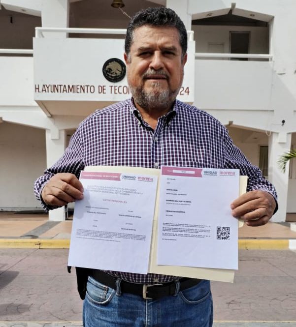 Serapio de Casas se registra para buscar candidatura a la alcaldía de Tecomán, por Morena