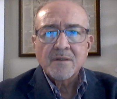 Muestran a jóvenes de bachillerato las diferentes costumbres que hay en el mundo