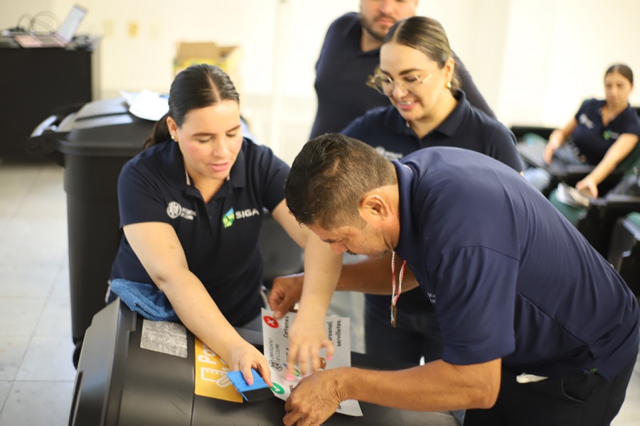 Capacitan a trabajadores del campus Manzanillo en gestión ambiental