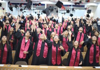 Egresan 123 nuevos bachilleres en Manzanillo